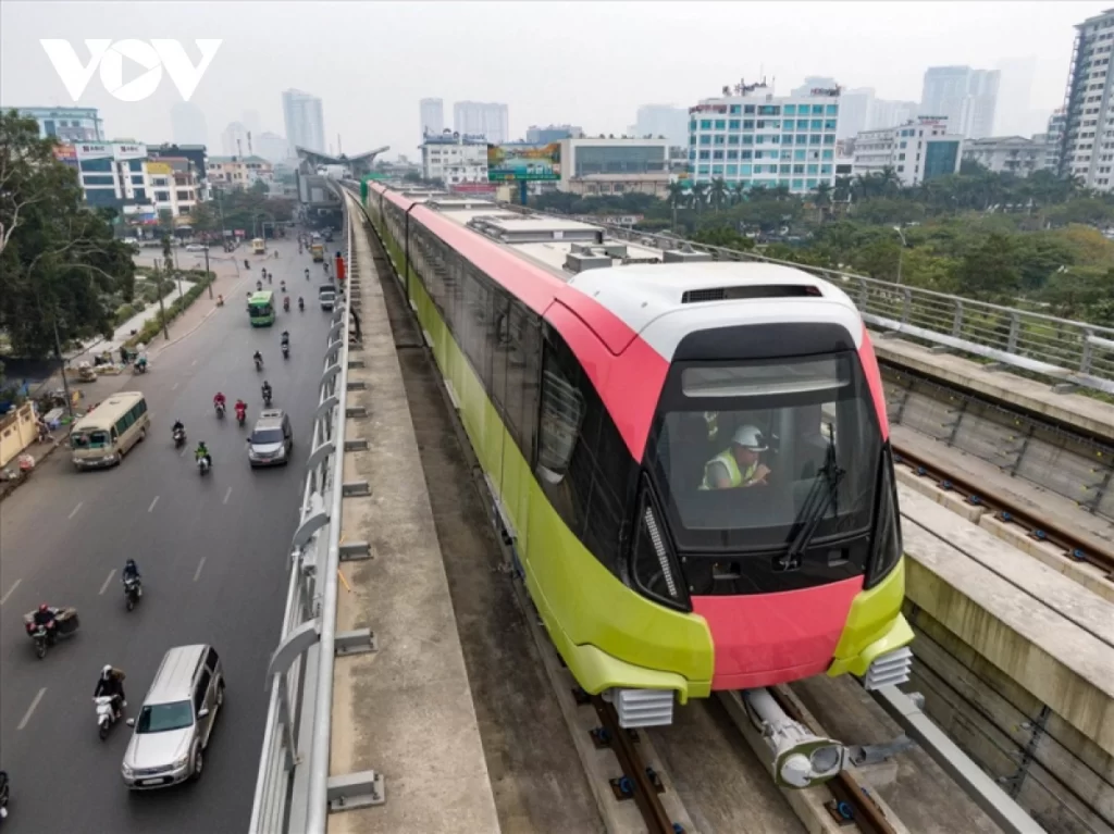 Cận cảnh tuyến Metro Nhổn – ga Hà Nội chuẩn bị khai thác vào cuối năm
